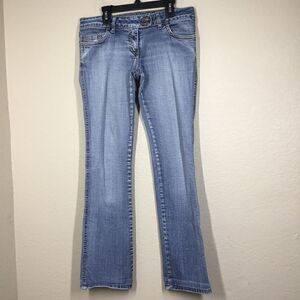 AlterNet International Corp Strait Leg Jeans (E13)